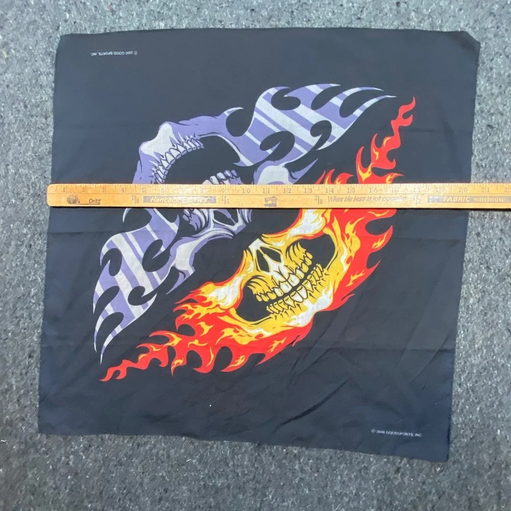Goodsports Y2K Vintage Unisex OS Skulls Flames Biker‎ Bandana Black 2008 Graphic